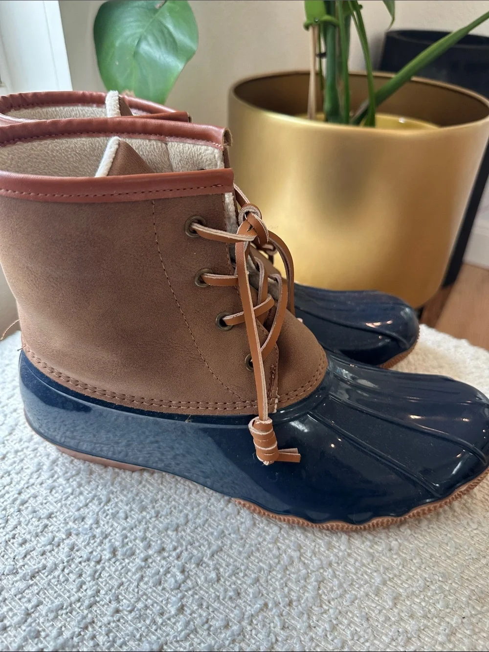 Women's Waterproof Lace-Up Rain Boots - Brown Suede & Navy Rubber